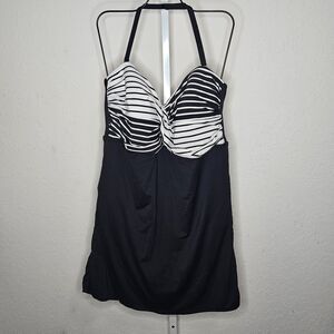 Anne Cole Signature Plus‎ Size 24W Black White Striped Swim Dress One Piece